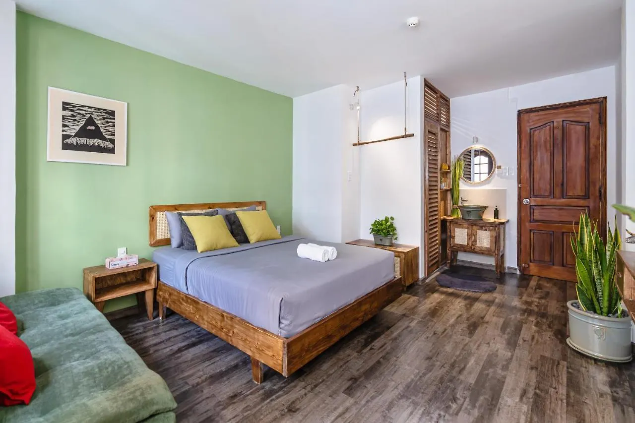 Holo Bui Vien Saigon Serviced Homestay Ho Chi Minh City Apartment